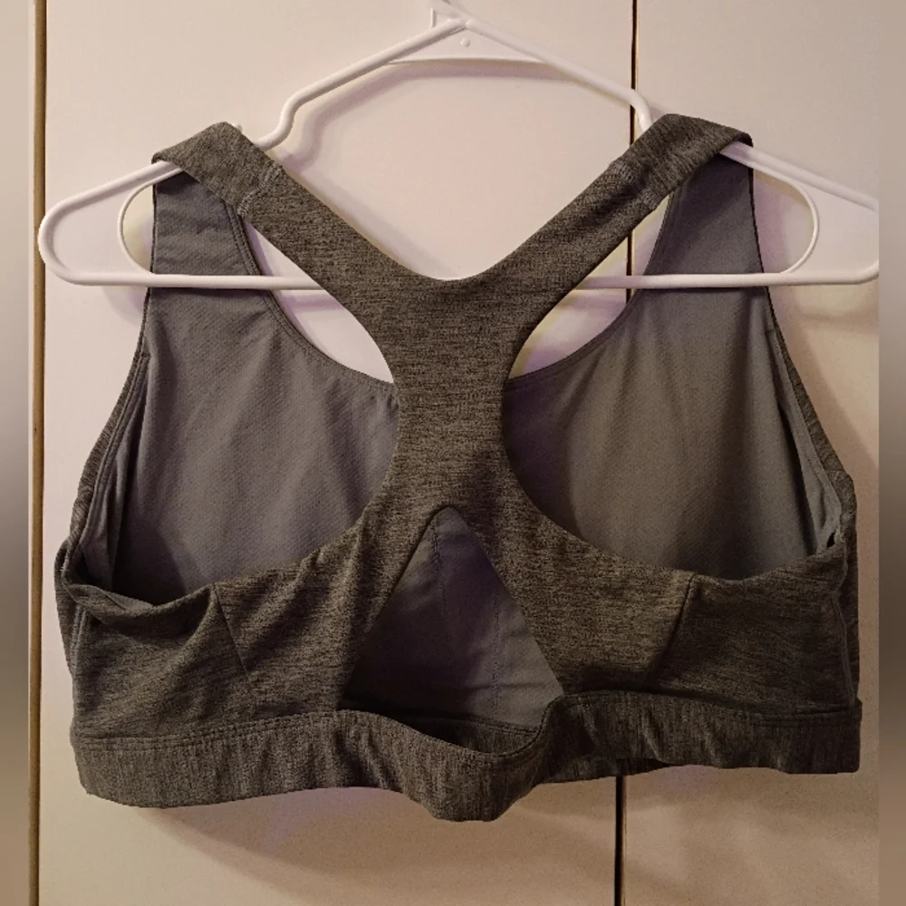 Athleta Heather Gray Sports Bra - Picture 4 of 5
